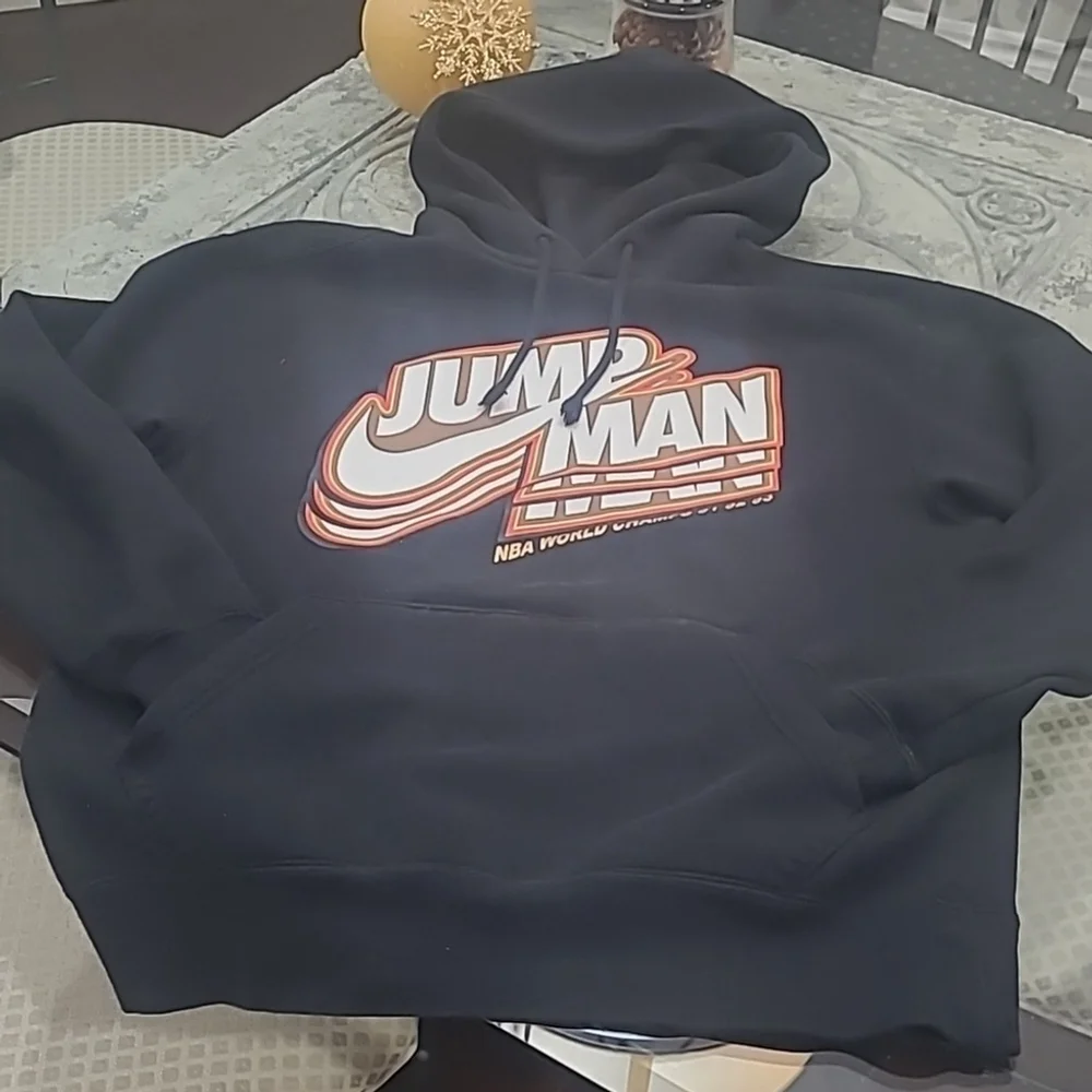 Nike Men's Air Jordan Jumpman Logo Pullover Hoodie Black Medium like new